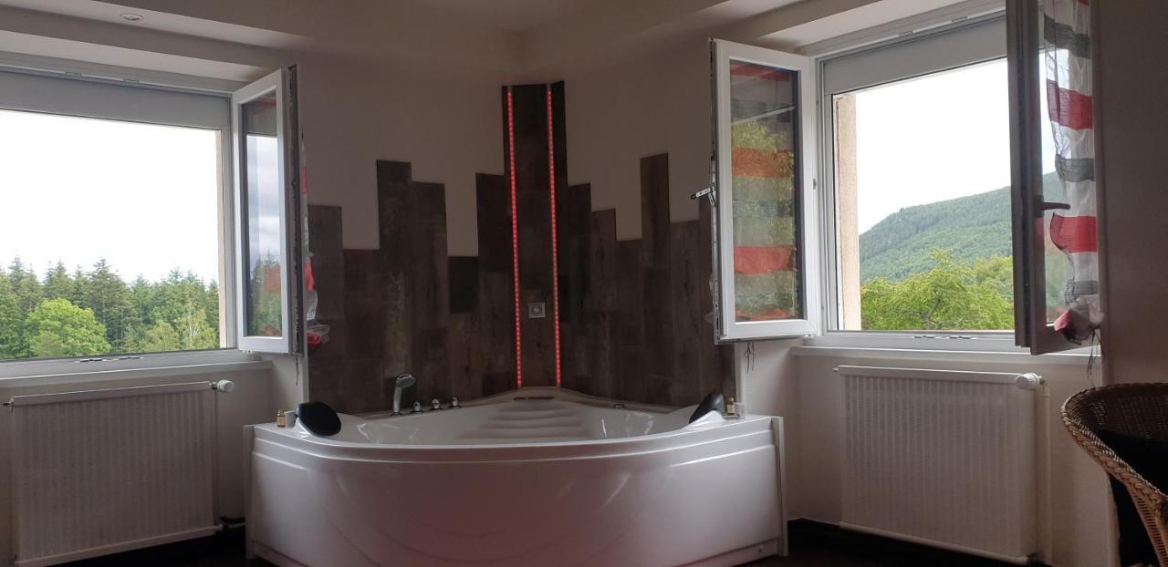 Domaine Des Cigogneaux Otel Labaroche Dış mekan fotoğraf
